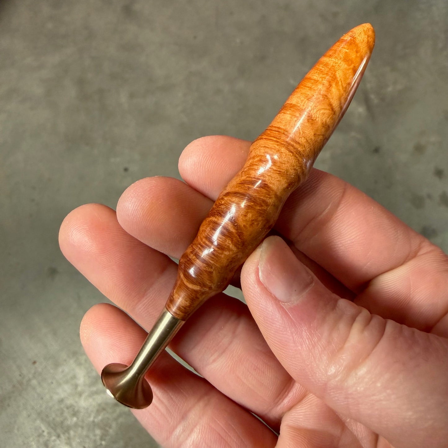 Premium Briar Tamper- classic