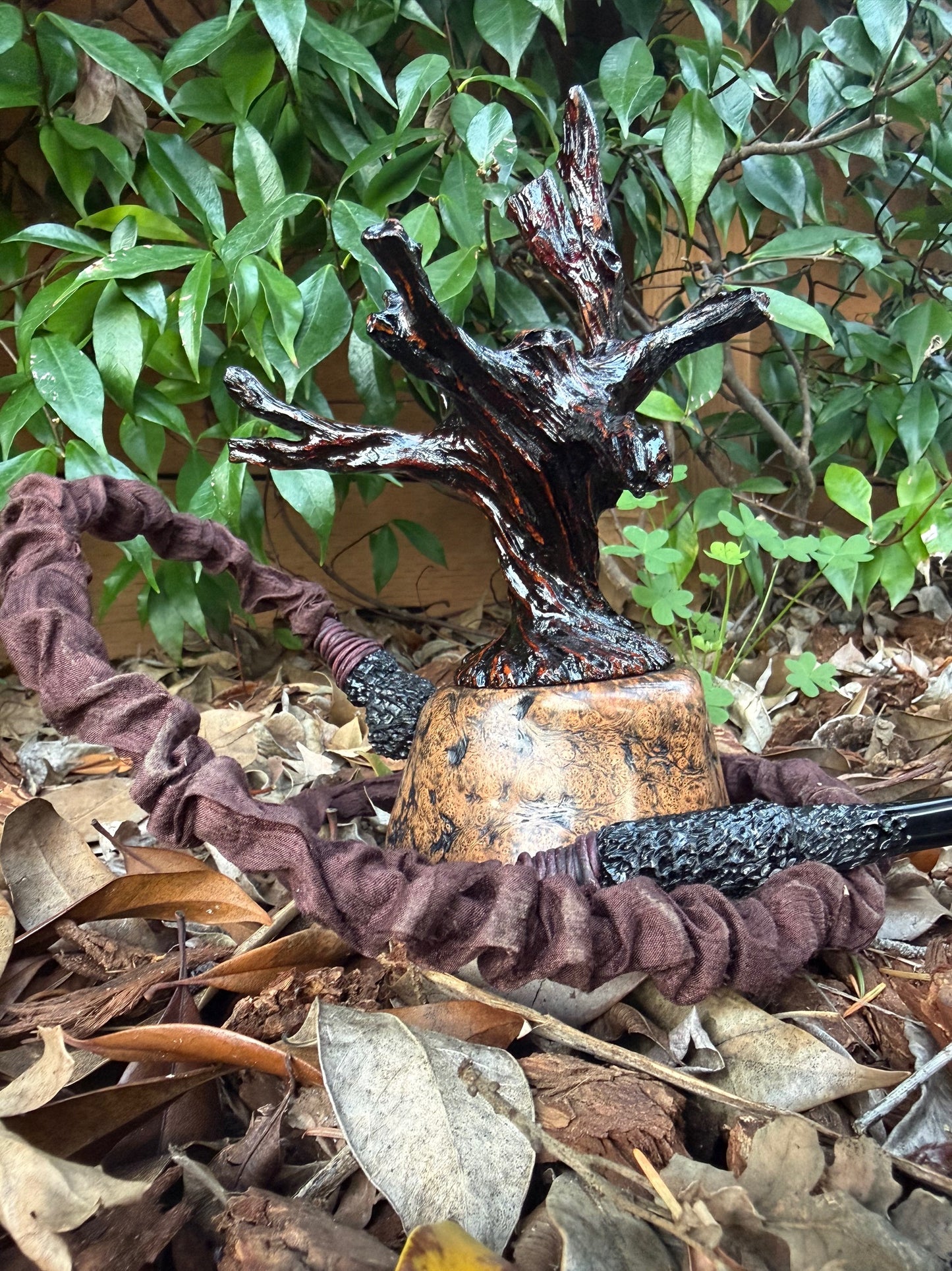 Elden Husk Table Pipe