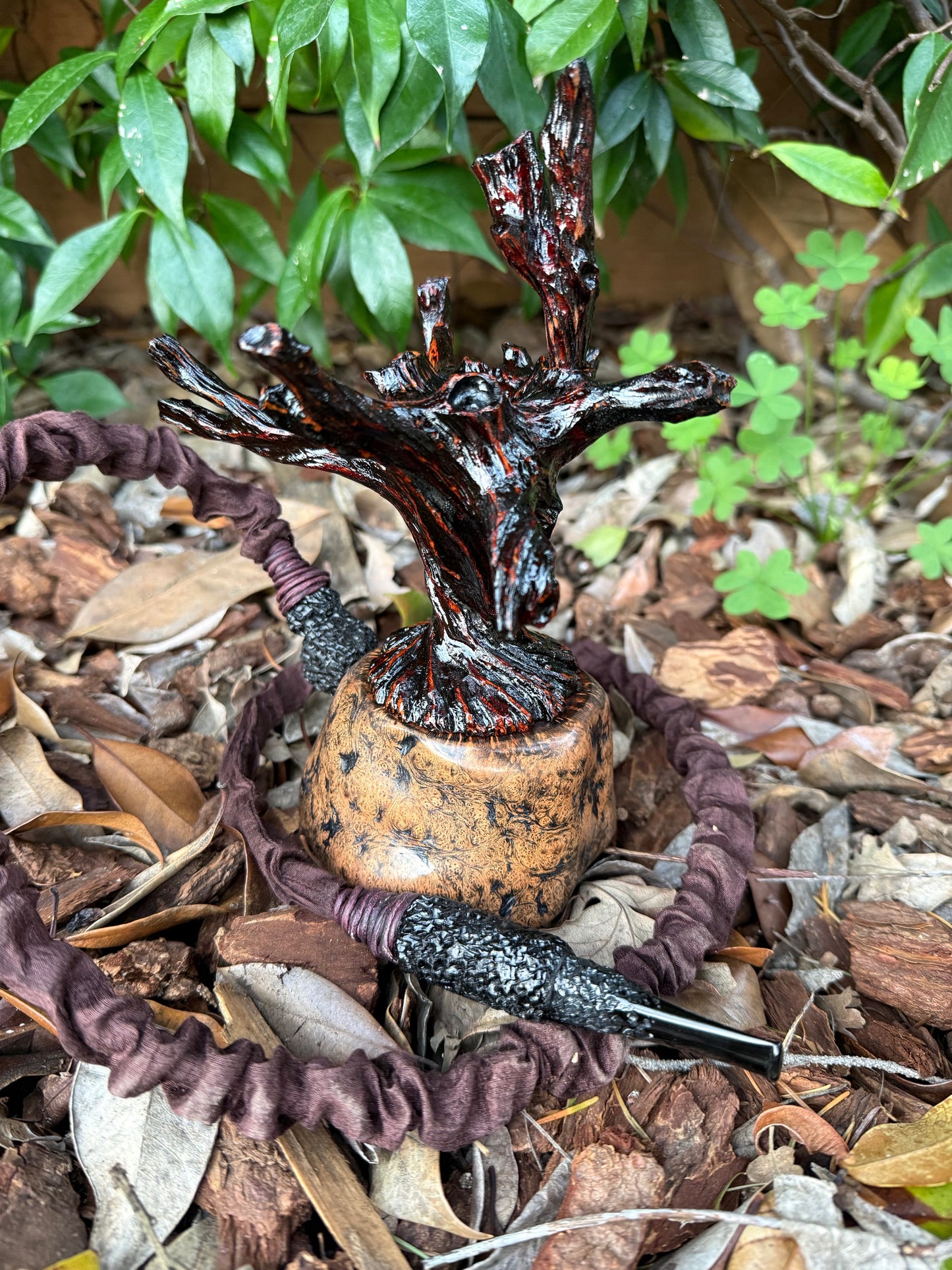 Elden Husk Table Pipe