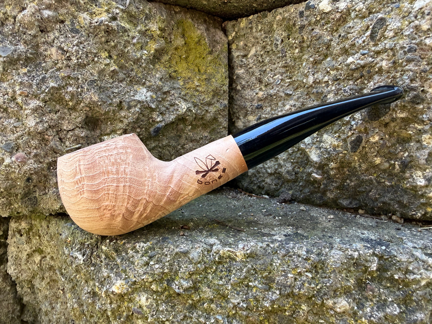 Bones- 1/4 Bent Apple